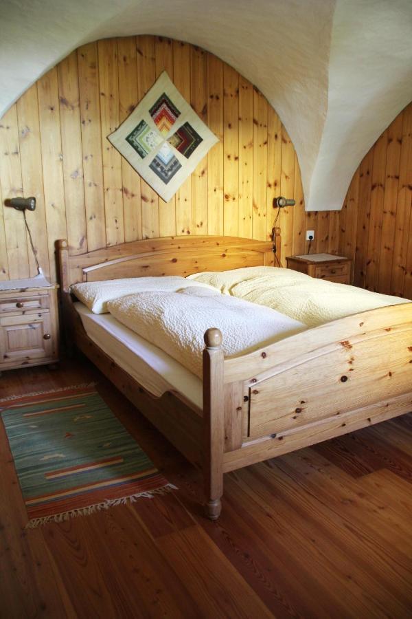 Chasa Marugg - Ferienwohnung Fuer 4-5 Personen, 70M2 Scuol Eksteriør billede